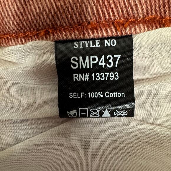 POL NWOT Women's Size Medium Thrashed Raw Hem Deep Rose High Waist Shorts Anthro - Picture 4 of 10